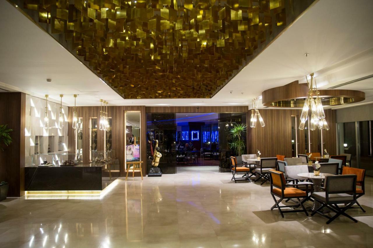 Malpas Hotel Agios Epiktitos Bagian luar foto