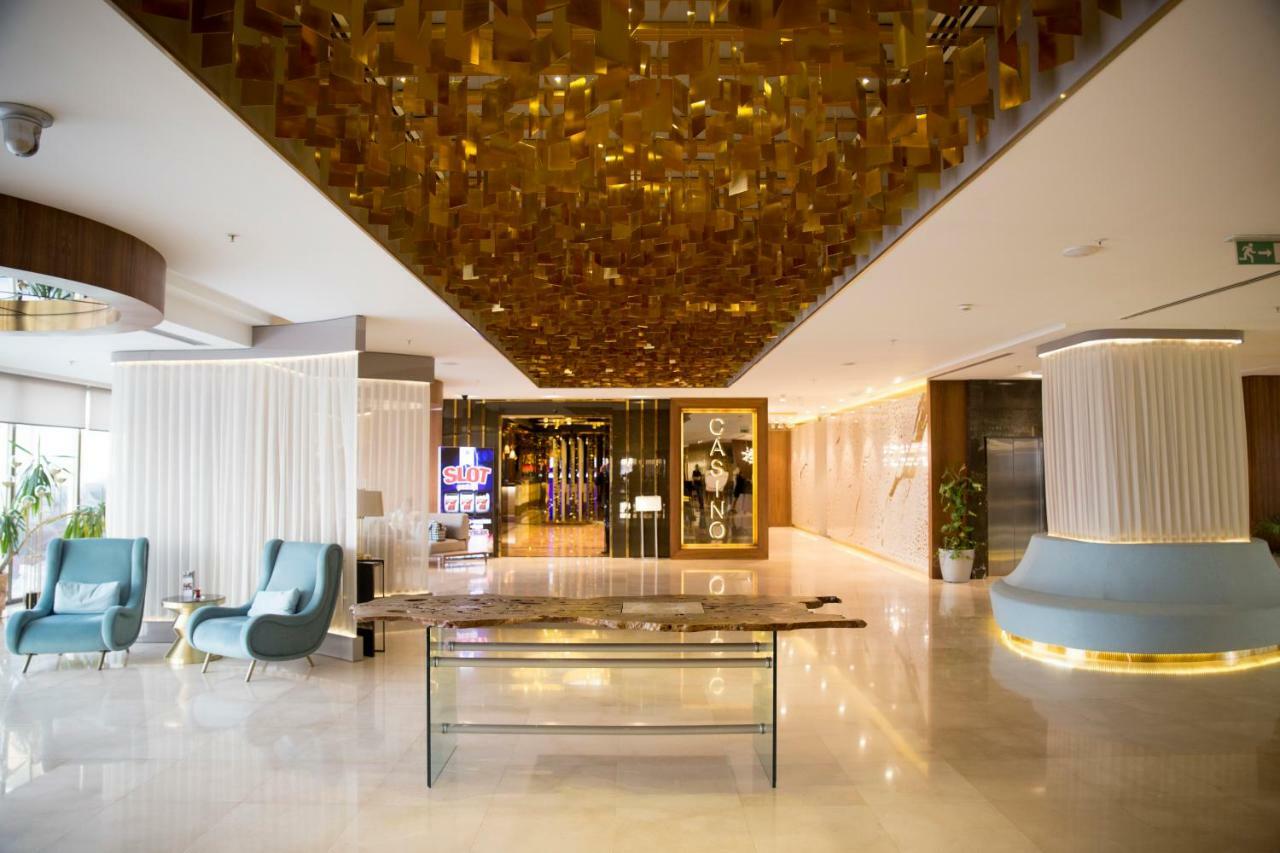 Malpas Hotel Agios Epiktitos Bagian luar foto